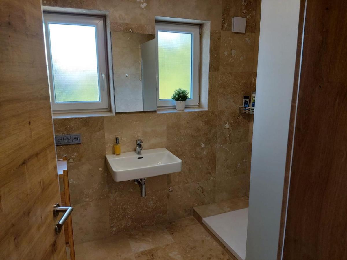 Ferienhaus Giulia In Gunzburg Ideal Fur 2 Familien Apartment Bagian luar foto